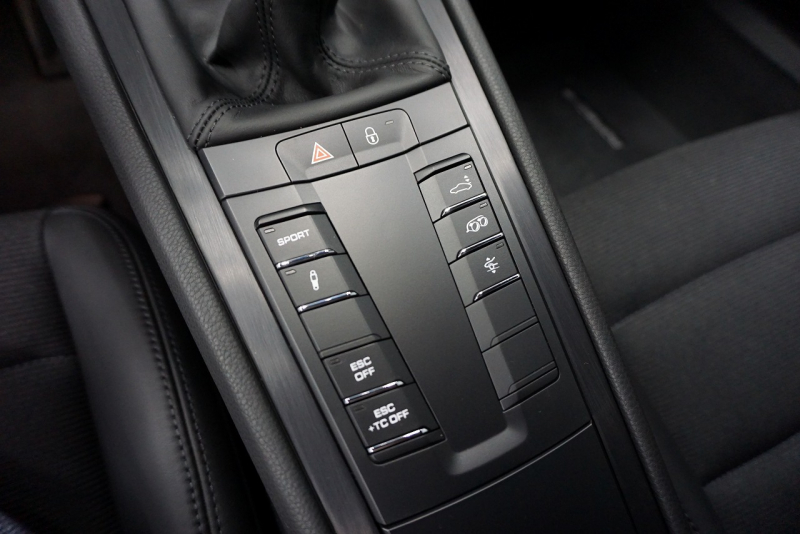 ポルシェ 911(Type991.2) GT3 (991.2)Touring Package スポーツクロノ フロントリフト  中古車