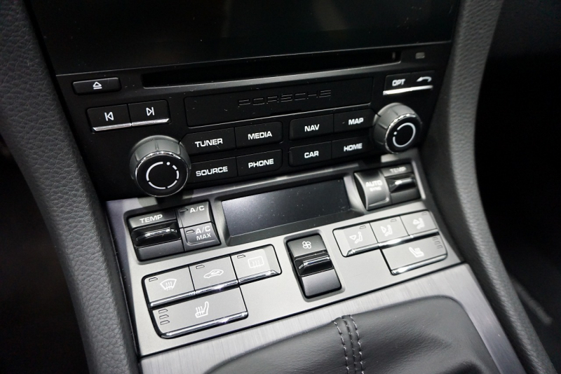 ポルシェ 911(Type991.2) GT3 (991.2)Touring Package スポーツクロノ フロントリフト  中古車