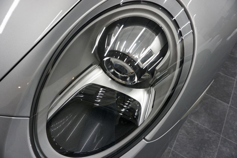 ポルシェ 911(Type991.2) 911(Type 991.2) Carrera S スポーツクロノパッケージ オールレザーインテリア GTシルバー  中古車