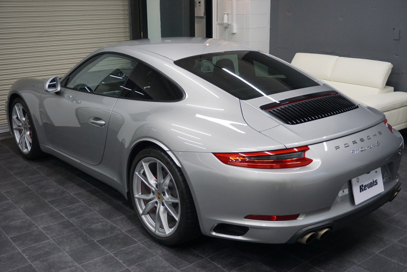 ポルシェ 911(Type991.2) 911(Type 991.2) Carrera S スポーツクロノパッケージ オールレザーインテリア GTシルバー  中古車