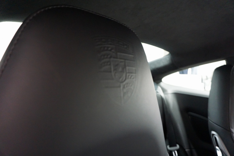 ポルシェ 911(Type991.2) 911(Type 991.2) Carrera S スポーツクロノパッケージ オールレザーインテリア GTシルバー  中古車