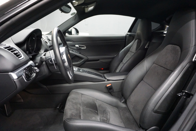 ポルシェ ケイマン Cayman（Type.981）2.7PDK 2014yモデル  Cayman S  19インチホイール  中古車