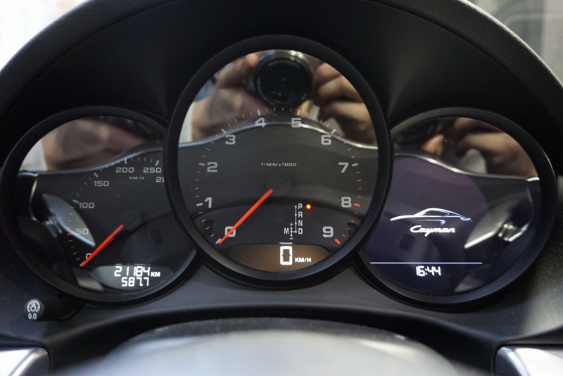 ポルシェ ケイマン Cayman（Type.981）2.7PDK 2014yモデル  Cayman S  19インチホイール  中古車