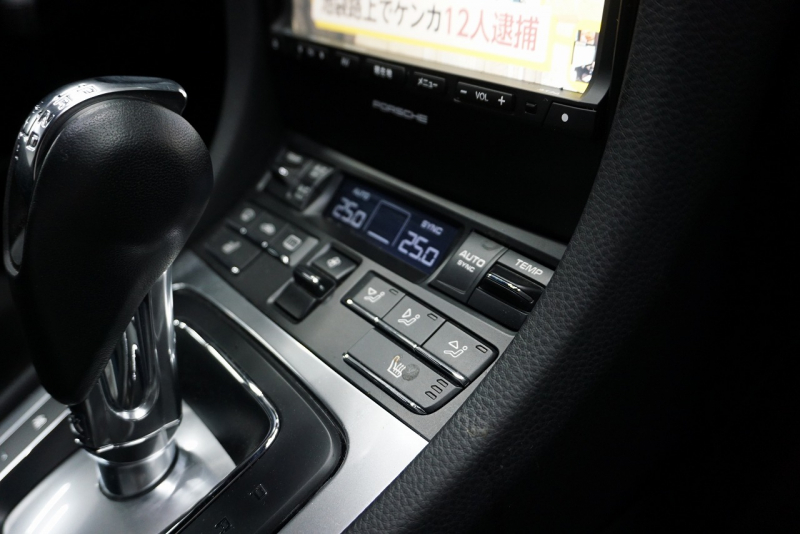 ポルシェ ケイマン Cayman（Type.981）2.7PDK 2014yモデル  Cayman S  19インチホイール  中古車