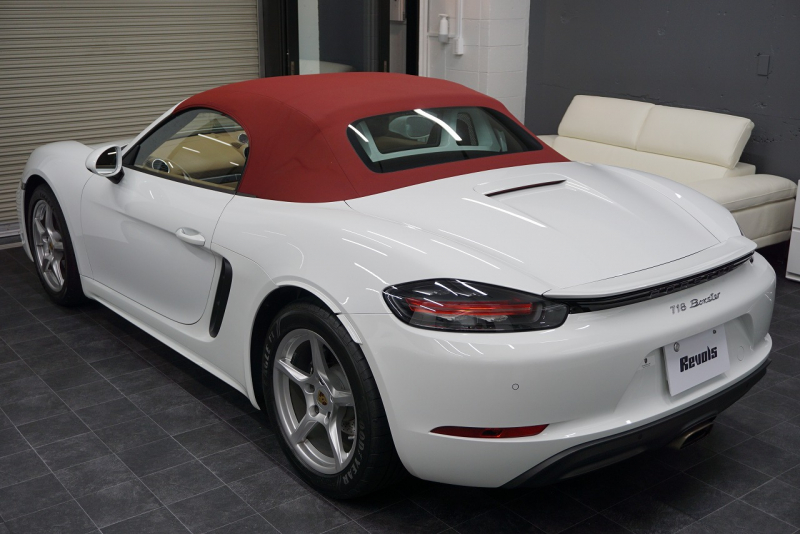 ポルシェ 718 ボクスター 718Boster PDK  スポーツクロノパッケージ ディーラー車検取得済・タイヤ新品交換済  中古車