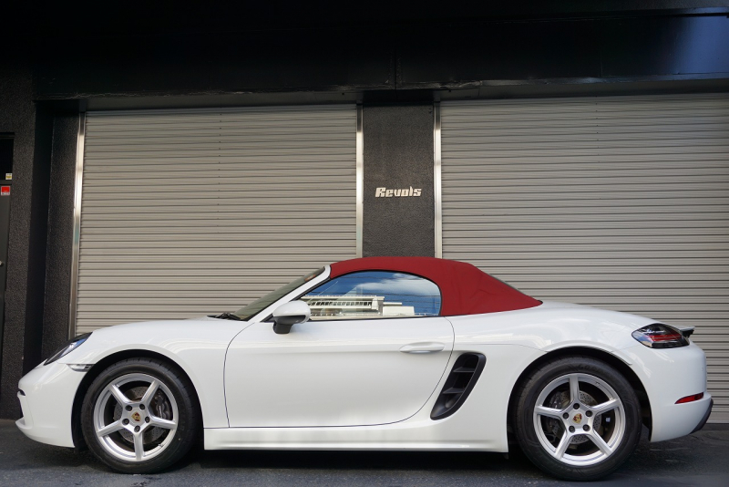 ポルシェ 718 ボクスター 718Boster PDK  スポーツクロノパッケージ ディーラー車検取得済・タイヤ新品交換済  中古車