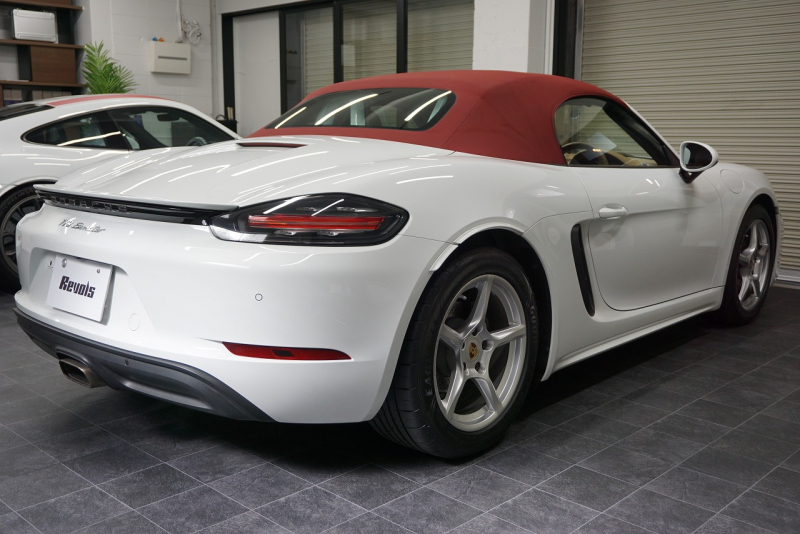 ポルシェ 718 ボクスター 718Boster PDK  スポーツクロノパッケージ ディーラー車検取得済・タイヤ新品交換済  中古車