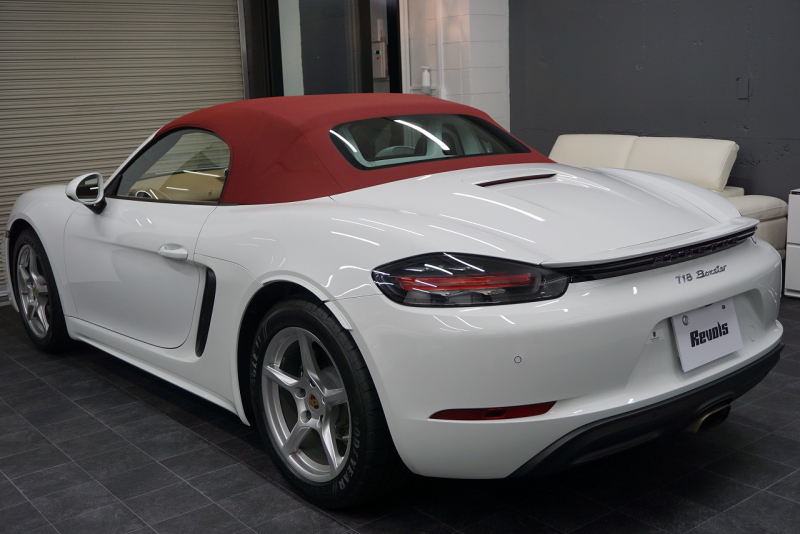 ポルシェ 718 ボクスター 718Boster PDK  スポーツクロノパッケージ ディーラー車検取得済・タイヤ新品交換済  中古車