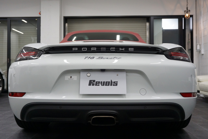 ポルシェ 718 ボクスター 718Boster PDK  スポーツクロノパッケージ ディーラー車検取得済・タイヤ新品交換済  中古車