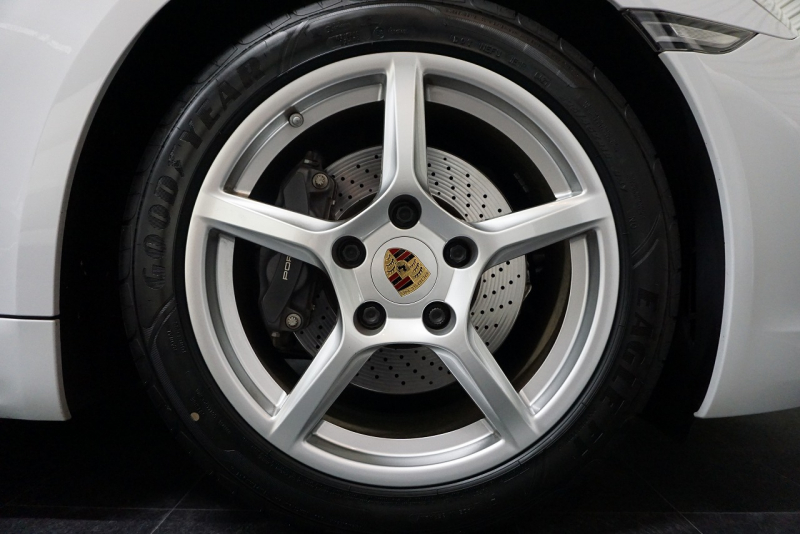 ポルシェ 718 ボクスター 718Boster PDK  スポーツクロノパッケージ ディーラー車検取得済・タイヤ新品交換済  中古車