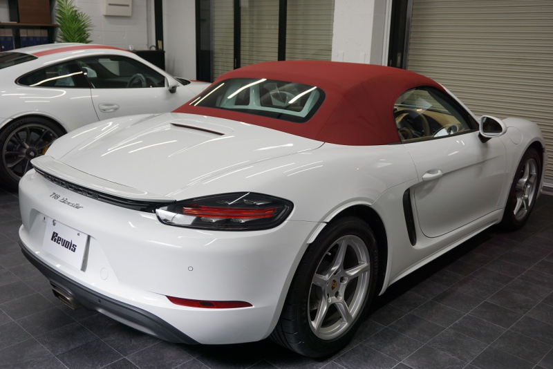 ポルシェ 718 ボクスター 718Boster PDK  スポーツクロノパッケージ ディーラー車検取得済・タイヤ新品交換済  中古車