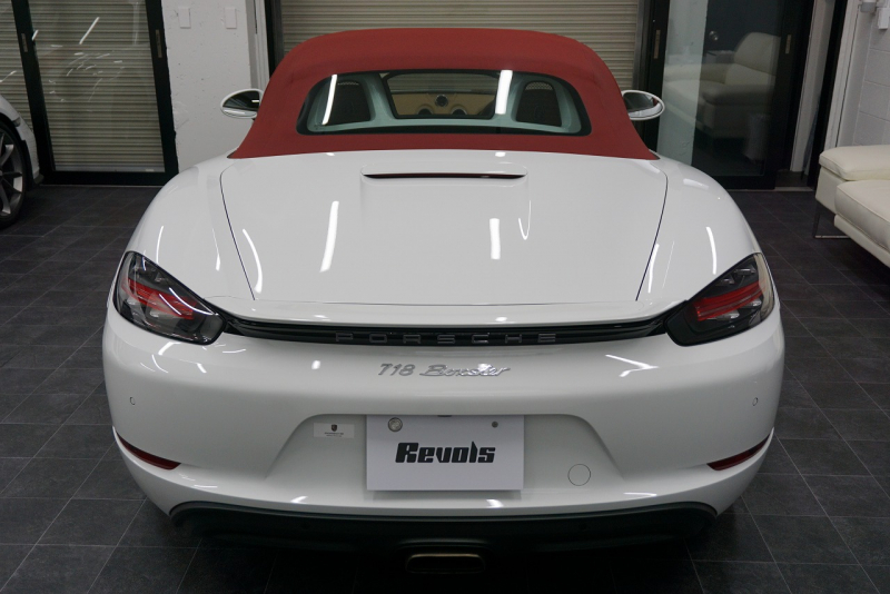 ポルシェ 718 ボクスター 718Boster PDK  スポーツクロノパッケージ ディーラー車検取得済・タイヤ新品交換済  中古車