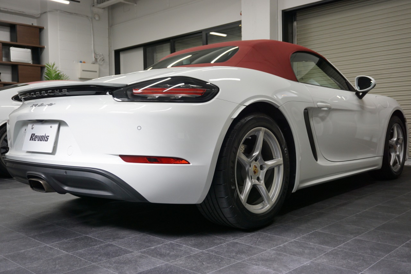 ポルシェ 718 ボクスター 718Boster PDK  スポーツクロノパッケージ ディーラー車検取得済・タイヤ新品交換済  中古車
