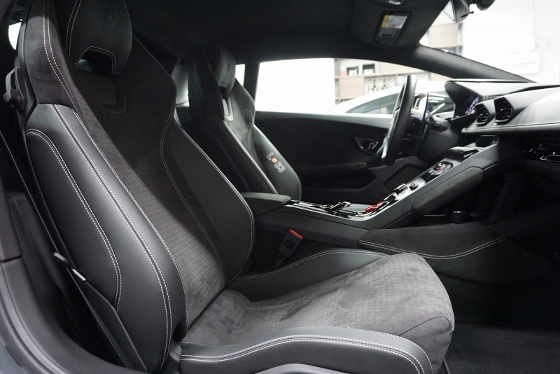 ランボルギーニ ウラカン Huracan 610-4 AVIO 正規ディーラー車 世界限定250台  中古車