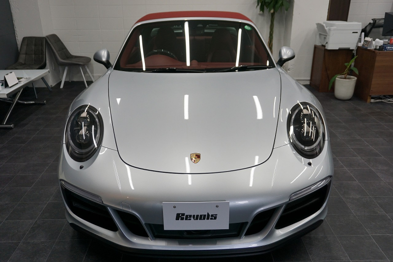 ポルシェ 911(Type991.2) 911(991.2)Targa4 GTS カーボンステアリング ボルドーレッドオールレザーインテリア 中古車 中古車
