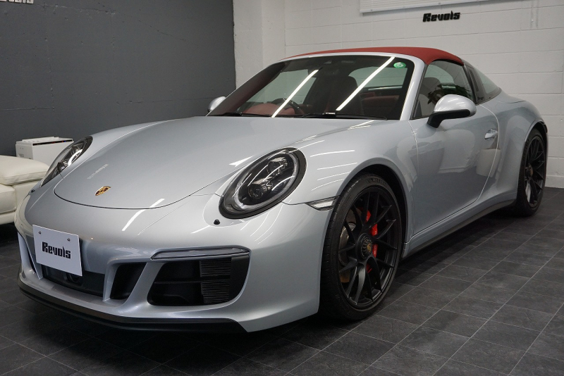 ポルシェ 911(Type991.2) 911(991.2)Targa4 GTS カーボンステアリング ボルドーレッドオールレザーインテリア 中古車 中古車