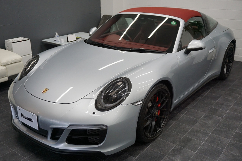 ポルシェ 911(Type991.2) 911(991.2)Targa4 GTS カーボンステアリング ボルドーレッドオールレザーインテリア 中古車 中古車