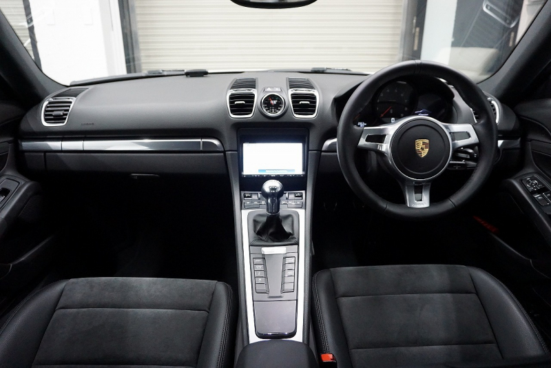 ポルシェ ケイマン Cayman（Type.981）2.7 6MT 2016yNA最終モデル スポーツクロノ スポーツエグゾースト スポーツステア PASM PDLS PTV 中古車 中古車