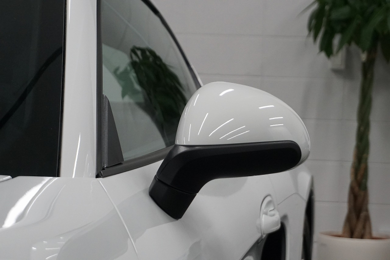 ポルシェ ケイマン Cayman（Type.981）2.7 6MT 2016yNA最終モデル スポーツクロノ スポーツエグゾースト スポーツステア PASM PDLS PTV 中古車 中古車