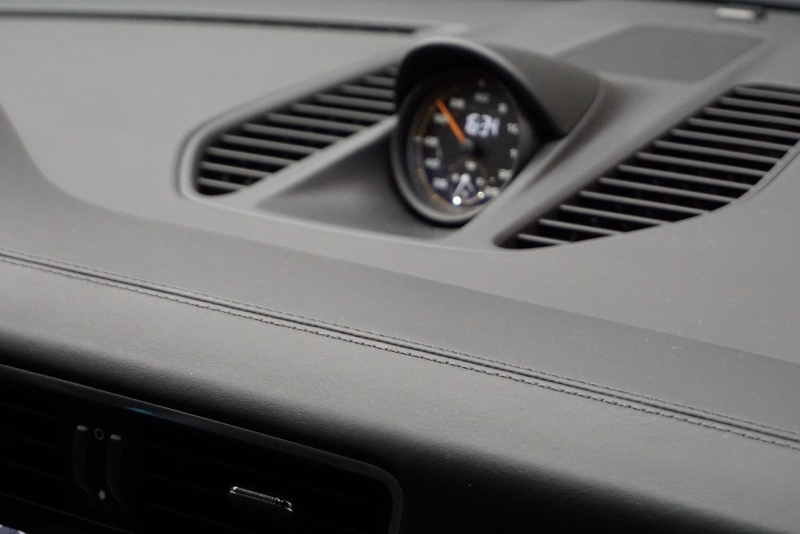 ポルシェ 911(Type991.2) 911GT3 （991.2）Touring Package スポーツクロノ Fリフト  オールレザーINT マイアミブルー OP3,666,000 中古車 中古車