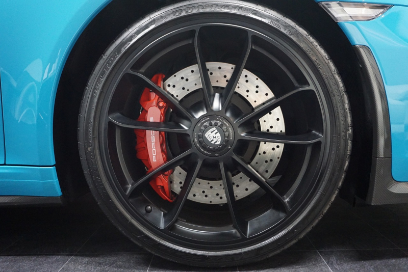 ポルシェ 911(Type991.2) 911GT3 （991.2）Touring Package スポーツクロノ Fリフト  オールレザーINT マイアミブルー OP3,666,000 中古車 中古車