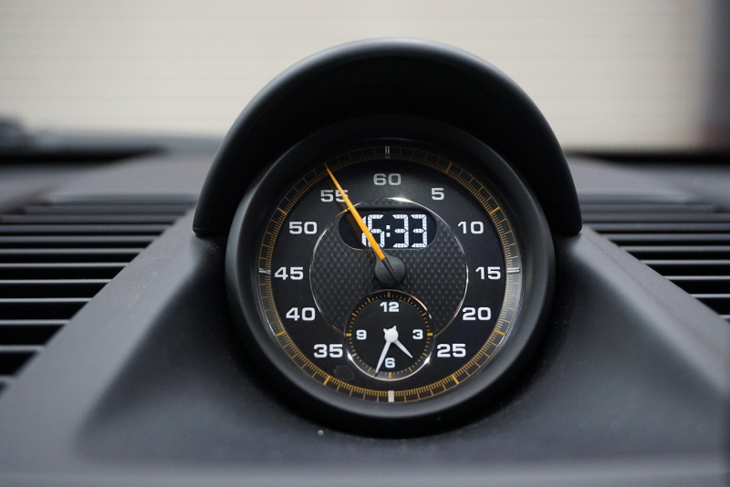 ポルシェ 911(Type991.1) GT3RS LEDヘッドライト PCCB フロントリフト スポーツクロノ ラバオレンジ OP416.6  中古車