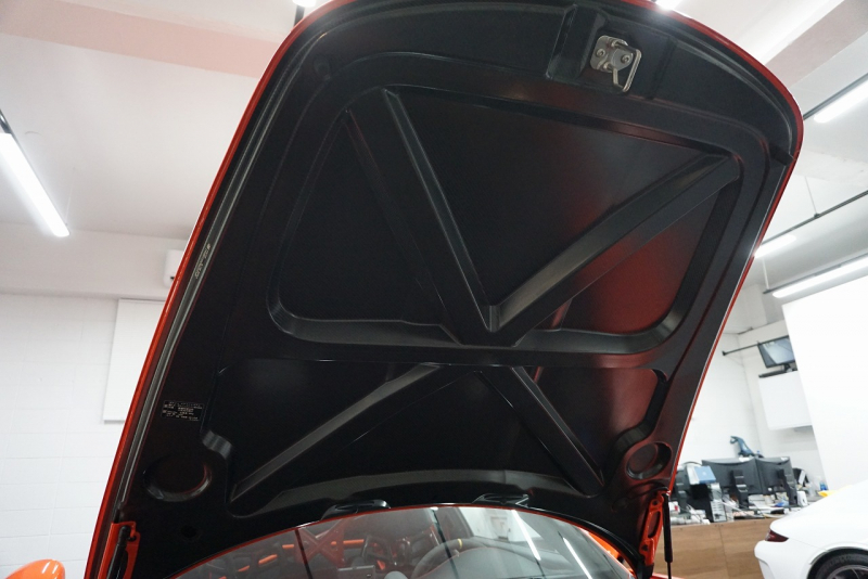 ポルシェ 911(Type991.1) GT3RS LEDヘッドライト PCCB フロントリフト スポーツクロノ ラバオレンジ OP416.6  中古車