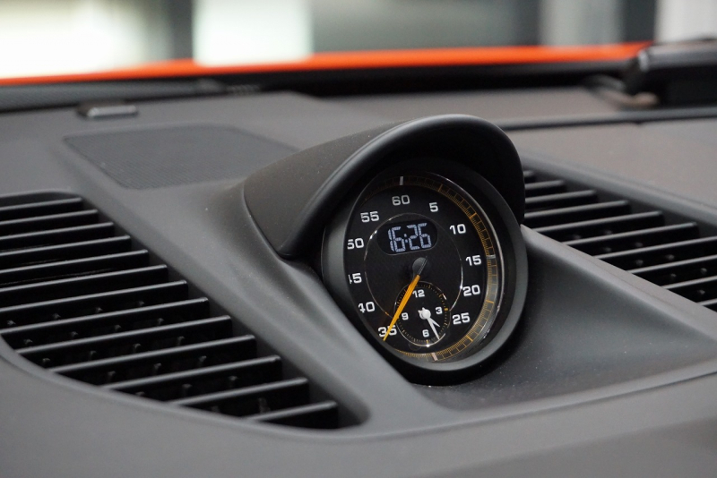 ポルシェ 911(Type991.1) GT3RS LEDヘッドライト PCCB フロントリフト スポーツクロノ ラバオレンジ OP416.6  中古車