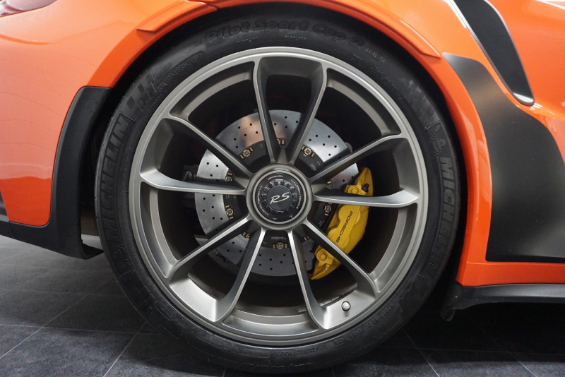 ポルシェ 911(Type991.1) GT3RS LEDヘッドライト PCCB フロントリフト スポーツクロノ ラバオレンジ OP416.6  中古車
