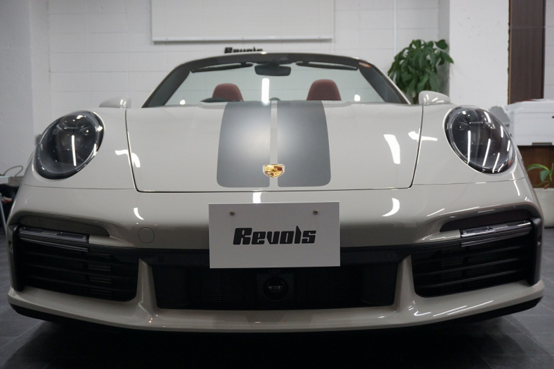 ポルシェ 911(Type992) 911（Type992）Turbo S Cabriolet　 PCCB TurboS Exclusiveホイール Fリフト クレヨン  OP3,383,900  中古車