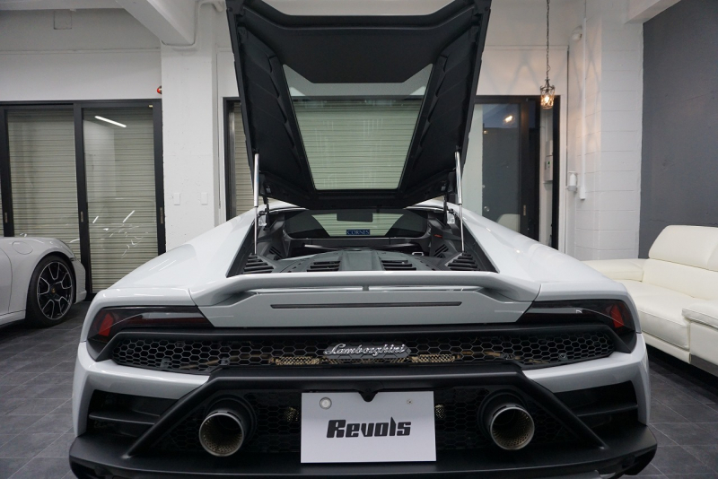 ランボルギーニ ウラカン Huracan EVO RWD　Narvi 20 intホイール  OP5,436,333 中古車 中古車