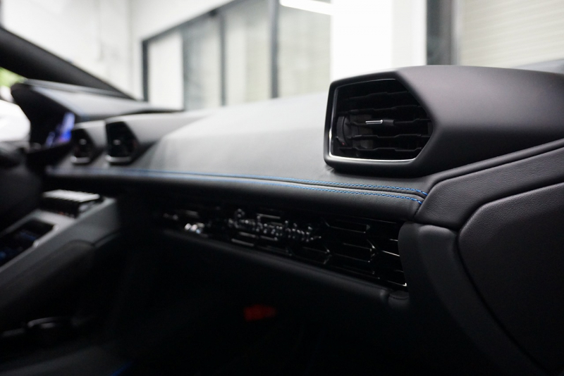 ランボルギーニ ウラカン Huracan EVO RWD　Narvi 20 intホイール  OP5,436,333 中古車 中古車