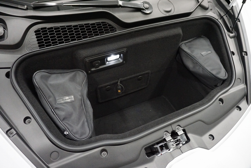 ランボルギーニ ウラカン Huracan EVO RWD　Narvi 20 intホイール  OP5,436,333 中古車 中古車