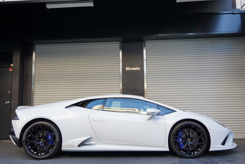 ランボルギーニ ウラカン Huracan EVO RWD　Narvi 20 intホイール  OP5,436,333 中古車 中古車