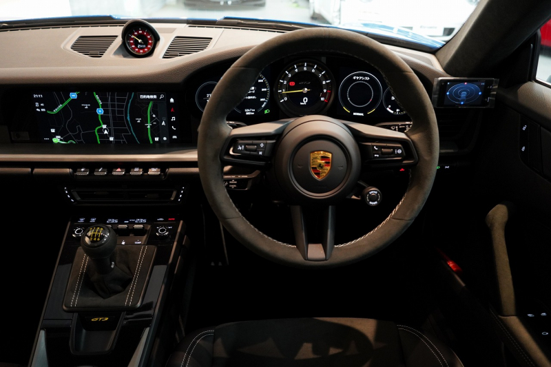 ポルシェ 911(Type992) GT3 6MT フロントリフト スポーツクロノ LEDヘッド シャークブルー  中古車