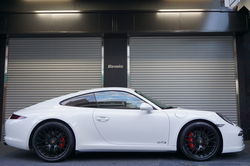 ポルシェ 911(Type991.1) 911Carrera GTS GTSカーマインレッドインテリア＆カーボンインテリア フロント＆Bカメ 中古車 中古車