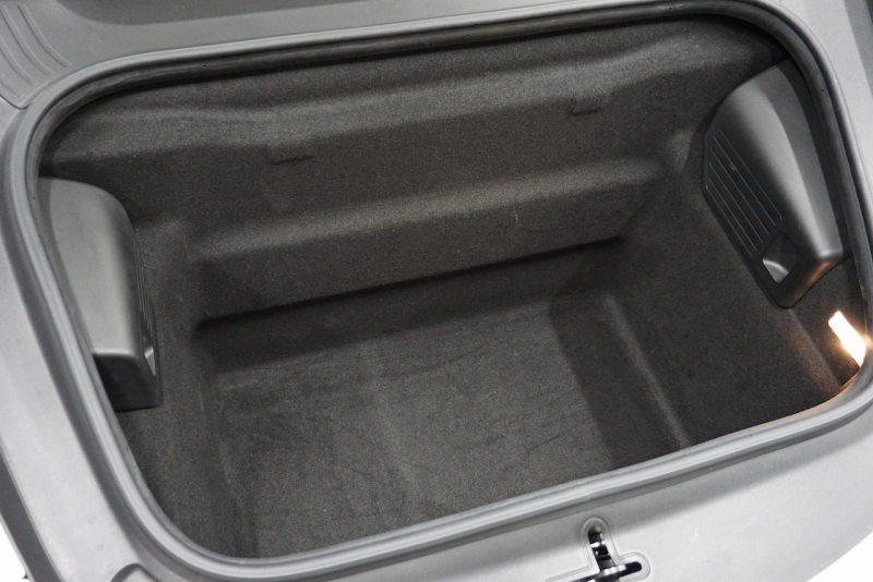 ポルシェ 911(Type991.1) 911Carrera GTS GTSカーマインレッドインテリア＆カーボンインテリア フロント＆Bカメ 中古車 中古車