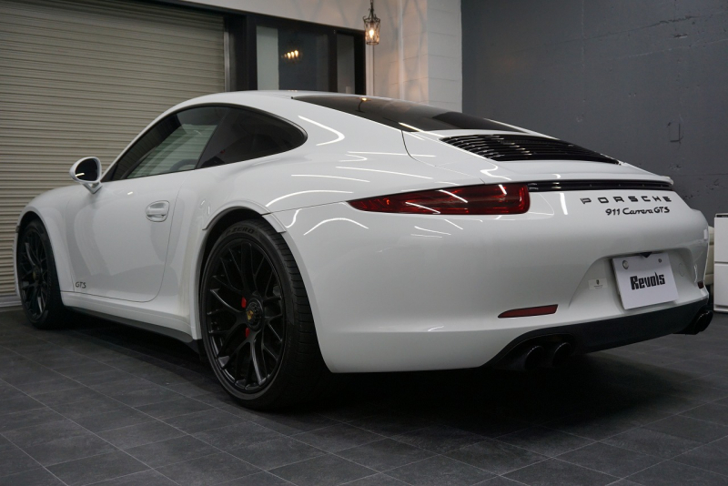 ポルシェ 911(Type991.1) 911Carrera GTS GTSカーマインレッドインテリア＆カーボンインテリア フロント＆Bカメ 中古車 中古車
