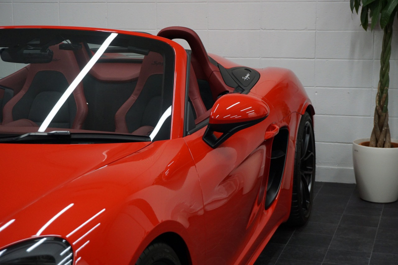 ポルシェ 718スパイダー 718Spyder PDK スパイダークラシックインテリア LEDヘッドライト  中古車
