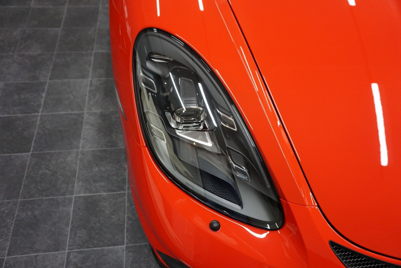 ポルシェ 718スパイダー 718Spyder PDK スパイダークラシックインテリア LEDヘッドライト  中古車