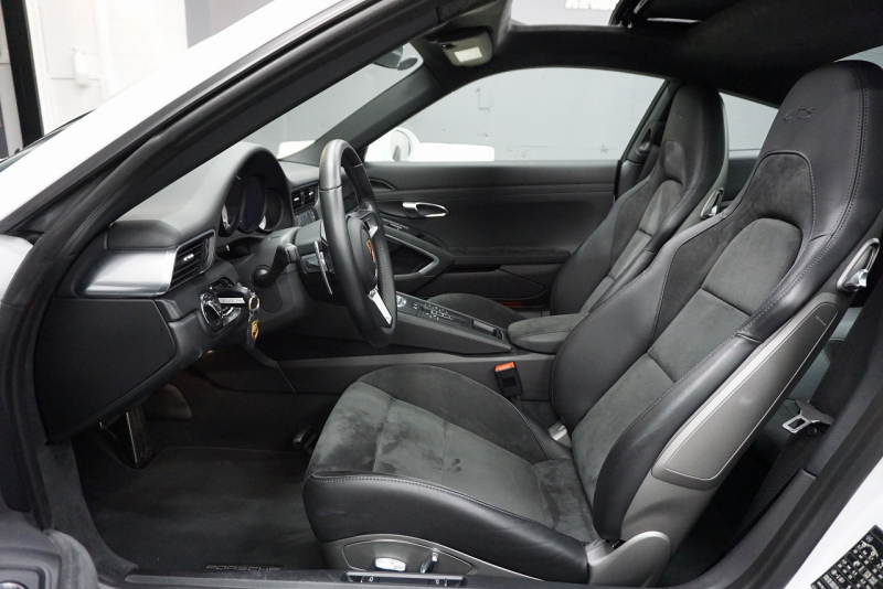 ポルシェ 911(Type991.2) 911(Type991.2) 2018y 911Carrera GTS 左H サンルーフ  パークアシスト＆Bカメラ  中古車