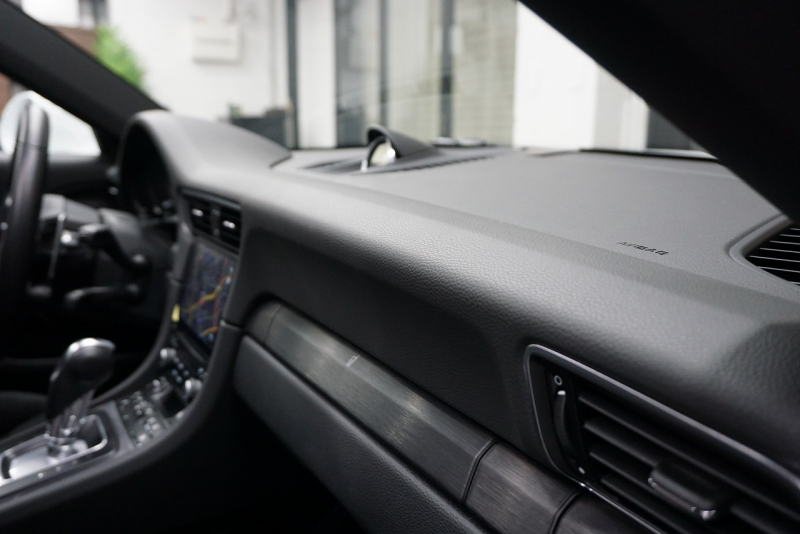 ポルシェ 911(Type991.2) 911(Type991.2) 2018y 911Carrera GTS 左H サンルーフ  パークアシスト＆Bカメラ  中古車