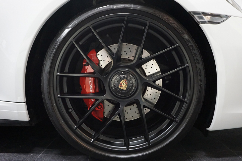ポルシェ 911(Type991.2) 911(Type991.2) 2018y 911Carrera GTS 左H サンルーフ  パークアシスト＆Bカメラ  中古車