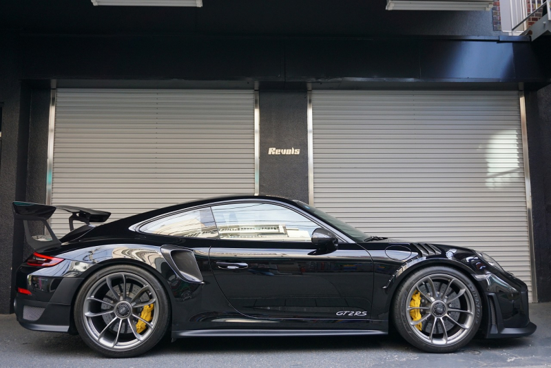 ポルシェ 911(Type991) GT2RS Weissach package  中古車