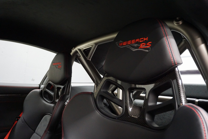 ポルシェ 911(Type991) GT2RS Weissach package  中古車