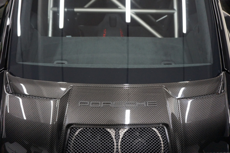 ポルシェ 911(Type991) GT2RS Weissach package  中古車