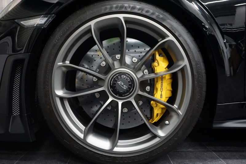 ポルシェ 911(Type991) GT2RS Weissach package  中古車