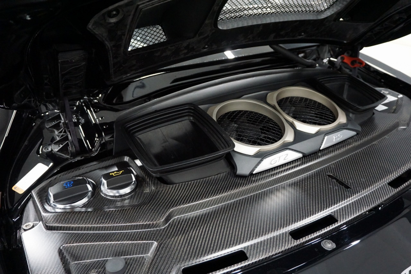 ポルシェ 911(Type991) GT2RS Weissach package  中古車