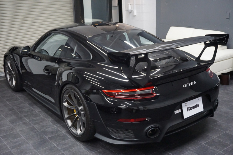 ポルシェ 911(Type991) GT2RS Weissach package  中古車
