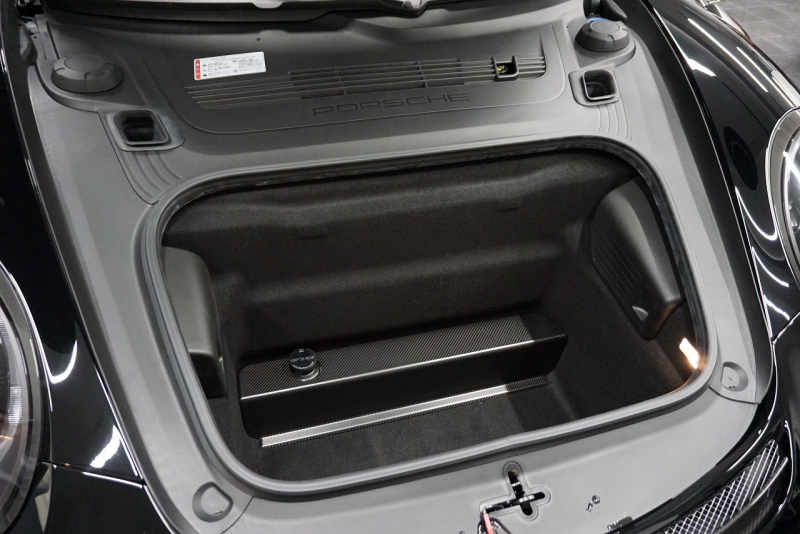 ポルシェ 911(Type991) GT2RS Weissach package  中古車